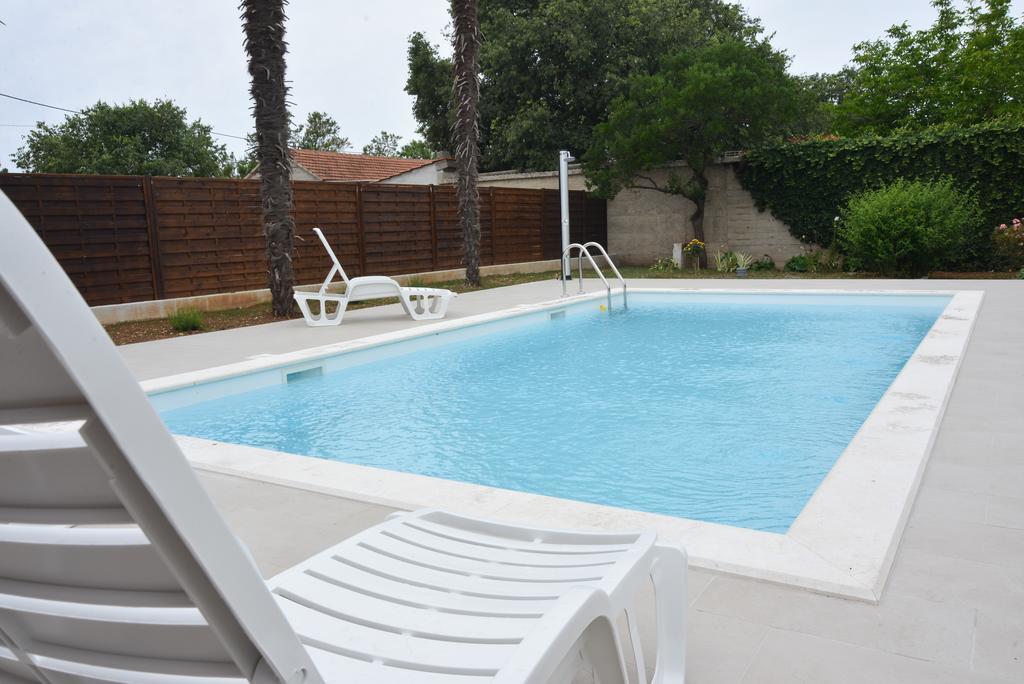 Filipovic Apartments With Pool Biograd Na Moru Buitenkant foto